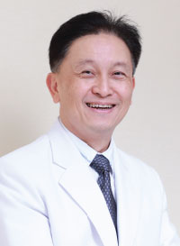 炯杰医生(Dr.Jongjate Aojanepong,M.D.) 