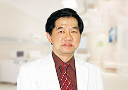 查迪医生(Dr.Chartree Saenghiranwatana,M.D.) 